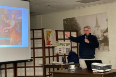 0bb7e481-66ec-420c-8251-03406199196d