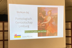 8a25d46a-9801-40f7-a92f-e4ba34c27b0a